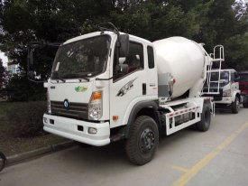 重汽王牌（5方6方）攪拌車(chē)