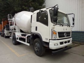 東風(fēng)混凝土攪拌運(yùn)輸車(chē)（6方7方）